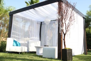 Cabana w/ white and turquoise theme